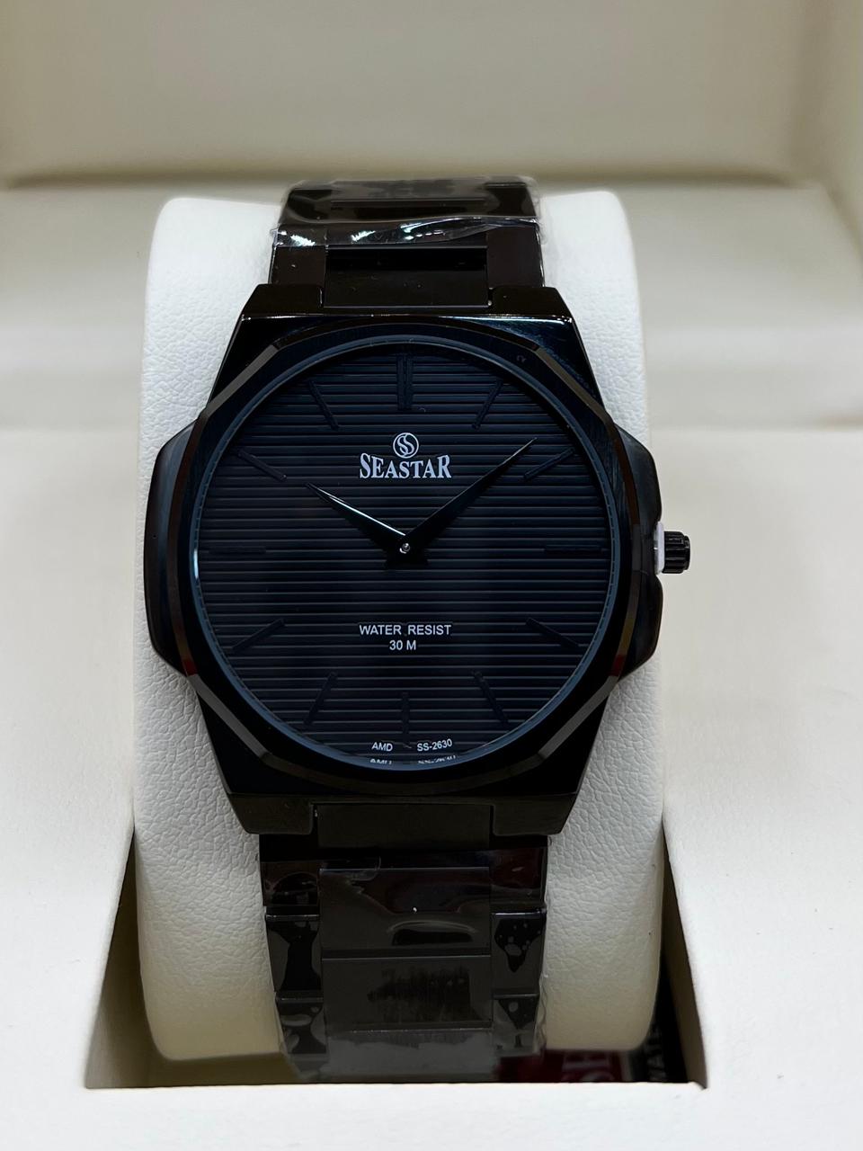 Men Watch Seastar