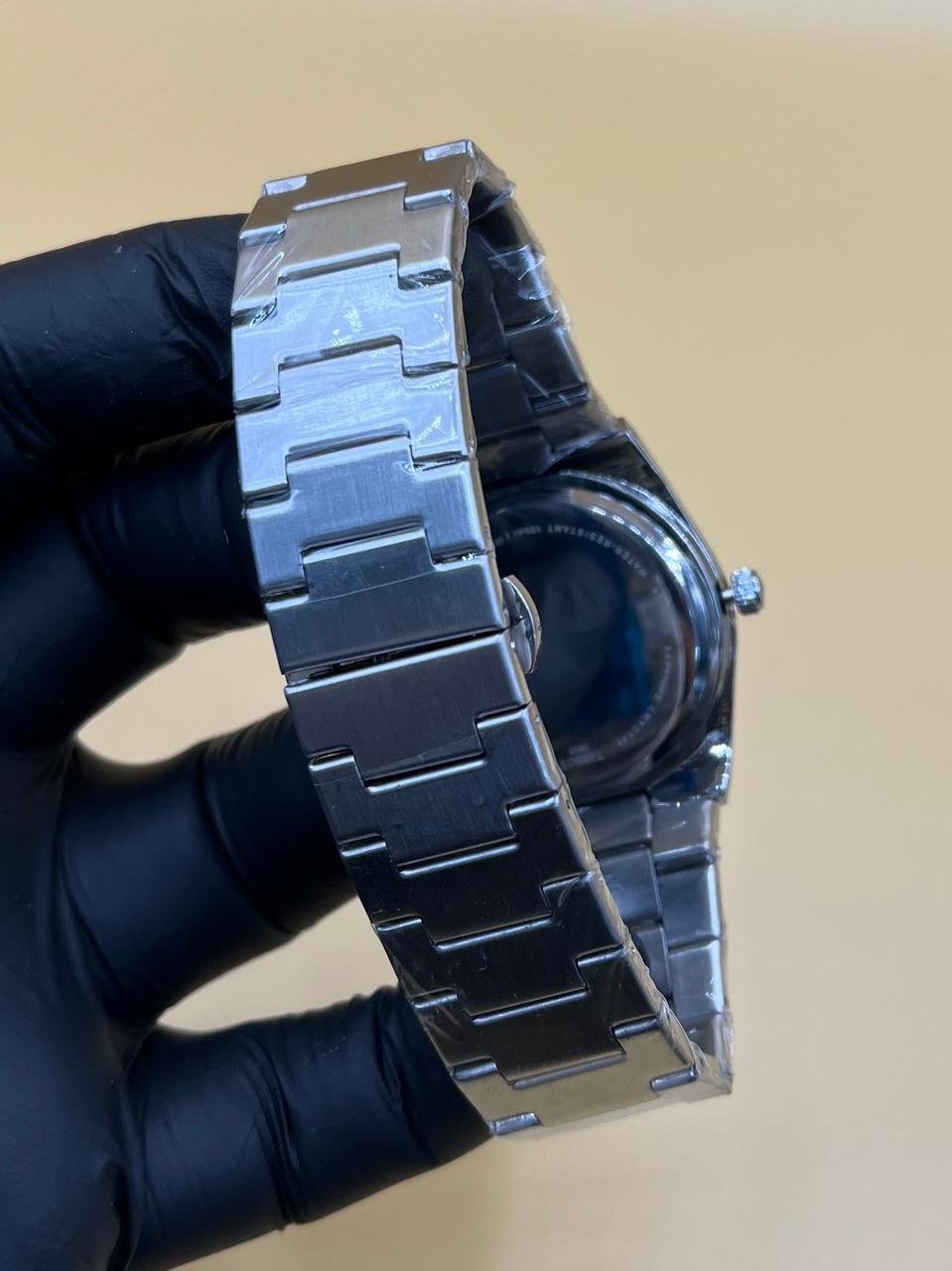 Men watch tissot Manual