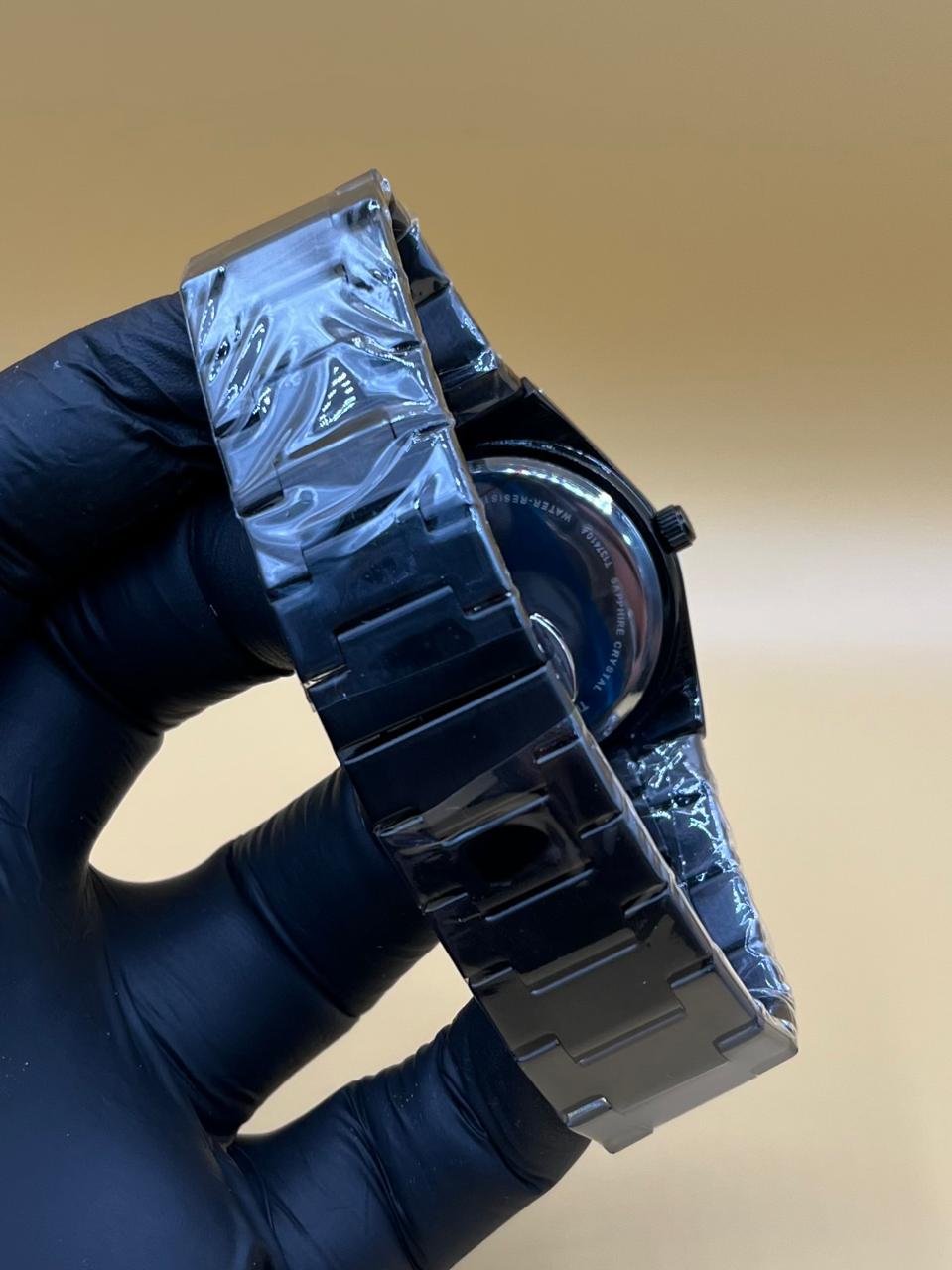 Men watch tissot Manuel