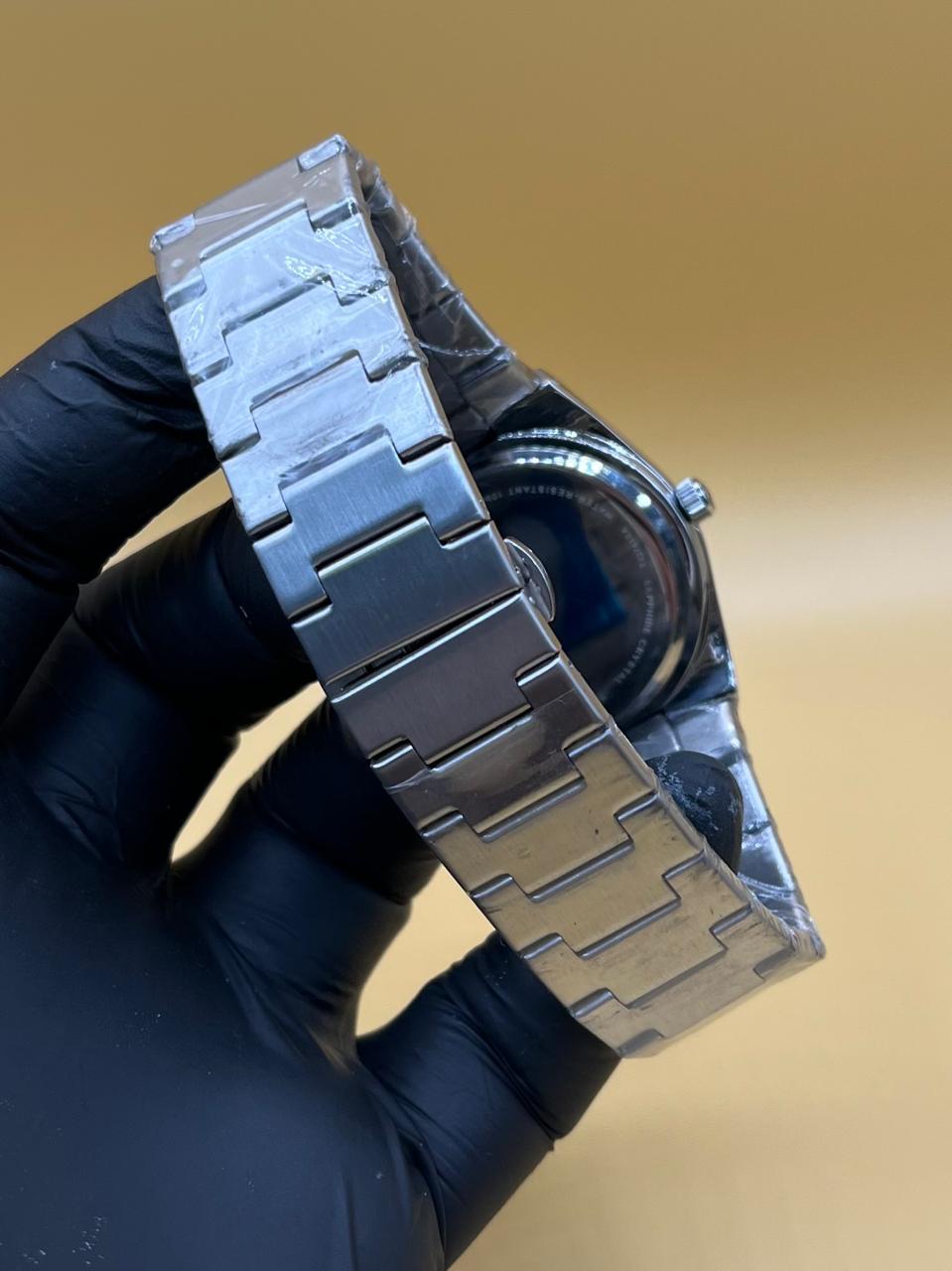 Men watch tissot Manual