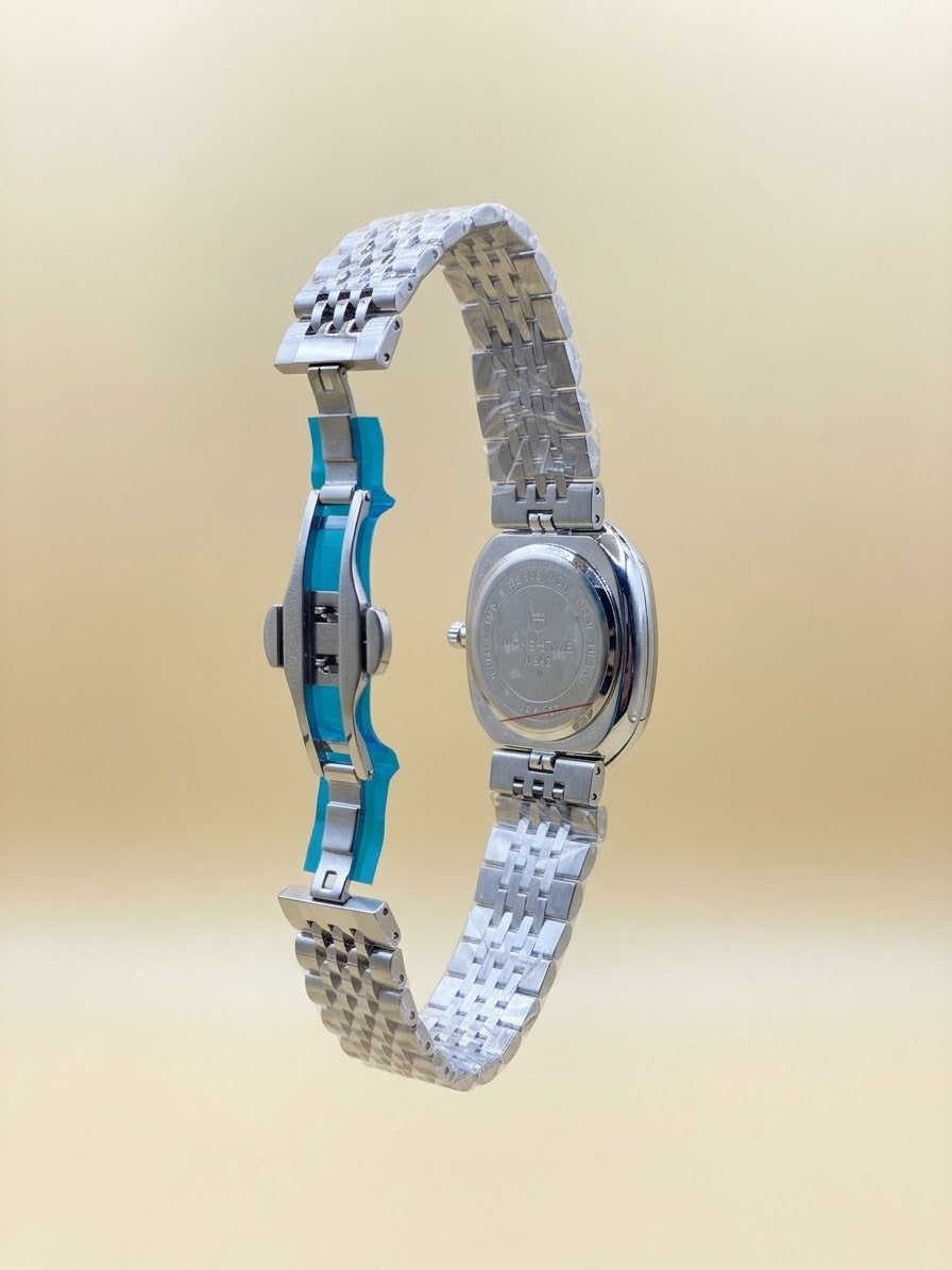 Diamond Blue